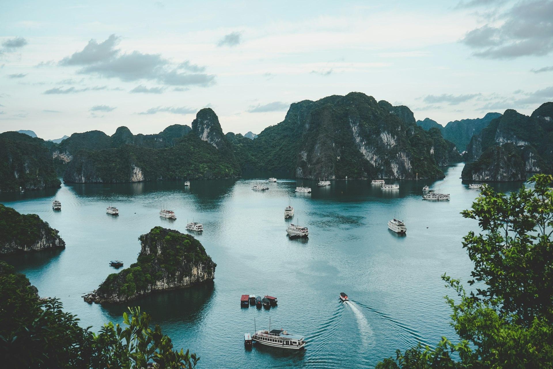 Τα βραχονήσια του κόλπου Halong